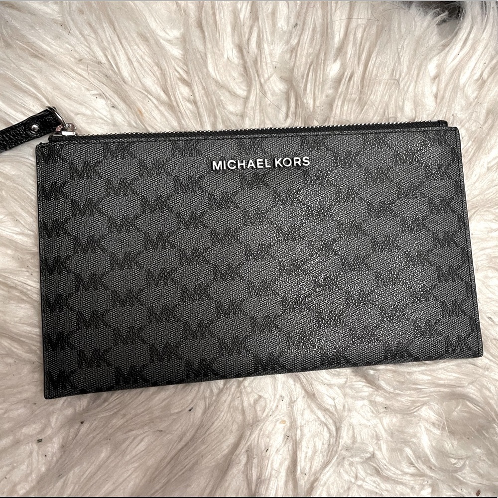 Black, grey, and silver wallet/duo Michael Kors
